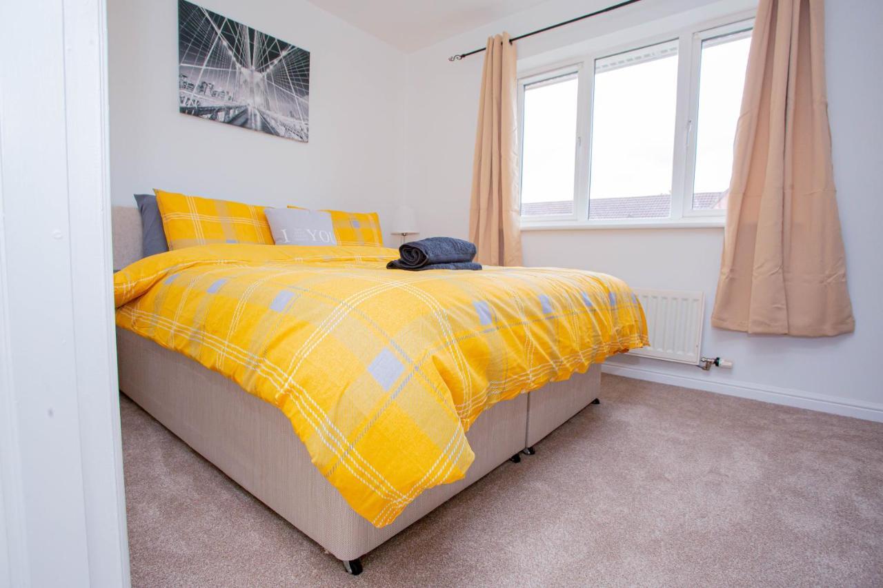 Intellect Suites Northampton Bagian luar foto